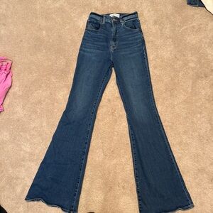 Abercrombie & Fitch The Flare Ultra High Rise